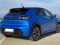 Usata Peugeot e-208 100 kW (136 CV) 2020 Utilitaria