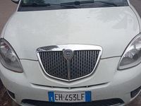 Usata Lancia Ypsilon 2011 Bianco Utilitaria