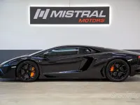 Usata Lamborghini Aventador 700 CV (514 kW) 2012 Nero Coupé