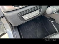 Usata Renault Captur Zen 91 CV (66 kW) 2022 Bianco SUV