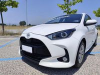 Usata Toyota Yaris Active 72 CV (52 kW) 2023 Bianco Berlina