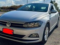 Usata VW Polo Comfortline 75 CV (55 kW) 2018 Argento Berlina