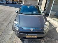 Usata Fiat Punto Dynamic 95 CV (69 kW) 2011 Grigio Utilitaria