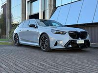 Usata BMW M5 Comfort Edition 585 CV (430 kW) 2025 Grigio Station wagon