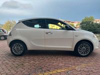 Usata Lancia Ypsilon 2013 Bianco Utilitaria