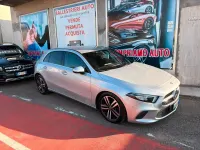 Usata Mercedes A180 Business 116 CV (85 kW) 2020 Argento Berlina