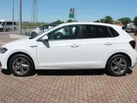Usata VW Polo R-line 95 CV (69 kW) 2024 Pure white Utilitaria
