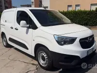 Usata Opel Combo 102 CV (75 kW) 2020 Bianco Monovolume