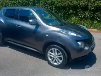 Usata Nissan Juke Acenta 110 CV (80 kW) 2011 Grigio SUV