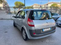 Usata Renault Scénic II Dynamique 112 CV (82 kW) 2003 Grigio Monovolume