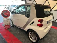 Usata Smart ForTwo Cabrio Passion 71 CV (52 kW) 2010 Bianco Cabrio
