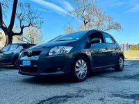 Usata Toyota Auris 124 CV (91 kW) 2009 Grigio Utilitaria