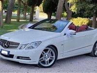 Usata Mercedes E220 Avantgarde 170 CV (125 kW) 2011 Bianco Cabrio