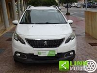 Usata Peugeot 2008 Allure 100 CV (73 kW) 2017 Bianco SUV