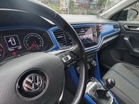 Usata VW T-Roc Style 116 CV (85 kW) 2018 Blu SUV