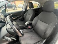 Usata Peugeot 208 75 CV (55 kW) 2016 Bianco Utilitaria