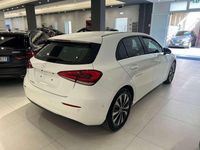 Usata Mercedes A180 Business 116 CV (85 kW) 2022 Bianco Berlina
