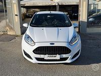 Usata Ford Fiesta ST-Line 95 CV (69 kW) 2017 Bianco Berlina