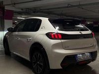 Usata Peugeot 208 GT 101 CV (74 kW) 2022 Utilitaria
