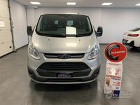 Begagnad Ford Transit Custom 125 HK (91 kW) 2015 Grå Kombi