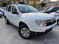 Usata Dacia Duster Lauréate 110 CV (80 kW) 2011 Bianco SUV