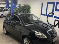 Usata Lancia Ypsilon 60 CV (44 kW) 2009 Nero Utilitaria