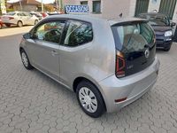 Usata VW up! move up! 60 CV (44 kW) 2018 Grigio Utilitaria