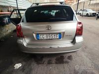 Usata Toyota Avensis 116 CV (85 kW) 2003 Grigio Station wagon