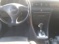Usata Audi A6 193 CV (141 kW) 2004 Grigio Station wagon
