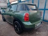 Usata Mini Countryman Business 90 CV (66 kW) 2015 Verde SUV