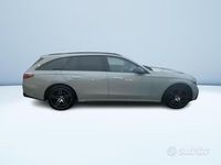 Usata Mercedes E220 Advanced 197 CV (144 kW) 2025 Grigio Station wagon