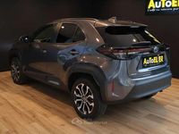 Nuova Toyota Yaris Cross Trend 117 CV (86 kW) 2026 Gray SUV