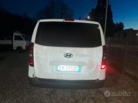 Usata Hyundai H-1 Comfort 135 CV (99 kW) 2012 Bianco Monovolume