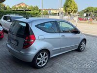 Usata Mercedes A150 Avantgarde 95 CV (69 kW) 2005 Grigio Coupé