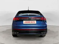 Usata VW Taigo R-line 150 CV (110 kW) 2022 Blu/azzurro SUV