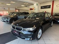 Usata BMW 318 Advantage 150 CV (110 kW) 2020 Nero Station wagon