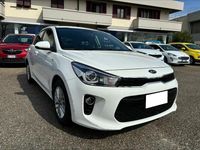 Usata Kia Rio 84 CV (61 kW) 2019 Bianco Utilitaria