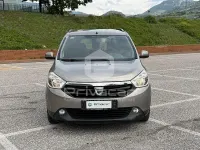 Usata Dacia Lodgy Lauréate 107 CV (78 kW) 2012 Marrone Monovolume
