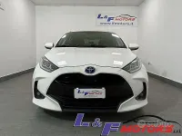 Usata Toyota Yaris Hybrid 92 CV (67 kW) 2022 Bianco Berlina