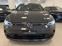 Usata VW Golf VIII R-line 131 CV (96 kW) 2024 Grigio Berlina