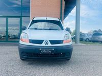 Usata Renault Kangoo 68 CV (50 kW) 2006 Bianco Monovolume