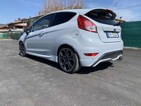 Usata Ford Fiesta ST 200 CV (147 kW) 2017 Argento Berlina