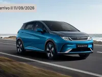 Nuova BYD Dolphin Comfort 64 kW (88 CV) 2025 Argento Utilitaria