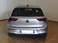 Usata VW Golf VIII 115 CV (84 kW) 2025 Argento Berlina