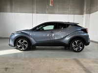 Second-hand Toyota C-HR 122 CP (89 kW) 2023 Albastru SUV