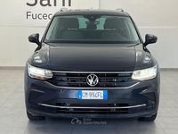 Usado VW Tiguan Life 150 CV (110 kW) 2023 Gris SUV