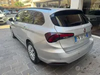 Usata Fiat Tipo Easy 95 CV (69 kW) 2018 Grigio Station wagon