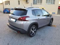 Usata Peugeot 2008 Allure 120 CV (88 kW) 2019 Grigio SUV