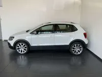 Usata VW Polo Cross 90 CV (66 kW) 2016 0q bianco puro Utilitaria
