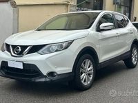 Usata Nissan Qashqai Tekna 110 CV (80 kW) 2016 Bianco SUV